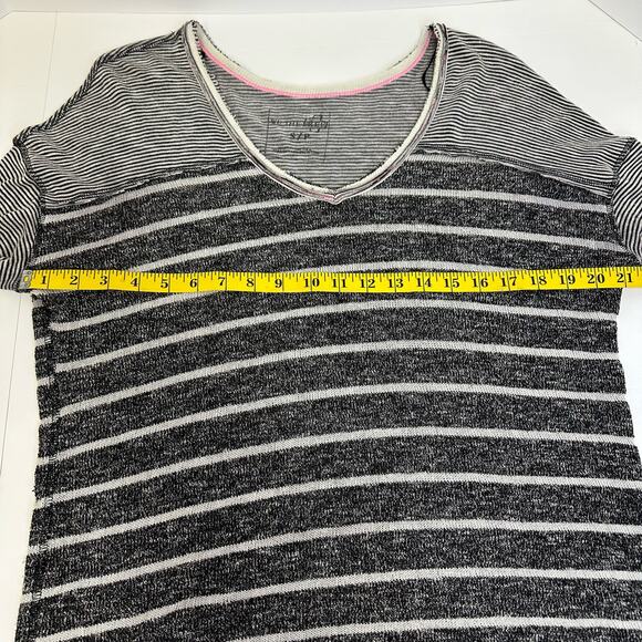 We The Free by Urban Outfitters Striped Knit V-Neck Sweater - Size Small - Picture 5 of 8